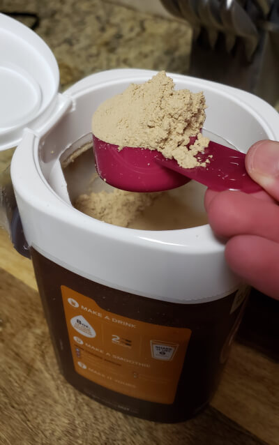 Protein scoop